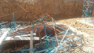 بن عروس : سقوط أعمدة جسر بصدد البناء يسفر عن اصابة 5 عمّال