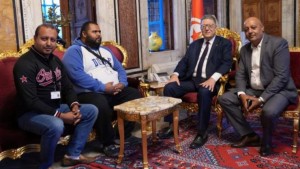 رئيس مجلس نواب الشعب يستقبل مثّلين عن عمال عدد من شركات المناولة
