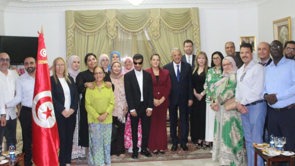 الفرجاني: وزارة الصحة حريصة على الاستفادة من خبرات الكفاءات التونسية في الخارج