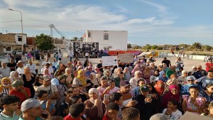 قابس: أهالي منطقة شط السلام يحتجون تنديدا بالانتهاكات البيئة