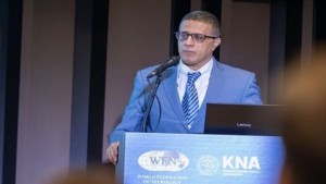 انتخاب التونسي رياض قويدر نائبا أوّلا لرئيس الاتحاد العالمي لطبّ الأعصاب