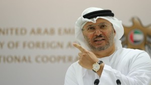 مستشار رئيس الإمارات: التطبيع مع الاحتلال منحنا نفوذاً في منع ضم أراض فلسطينية