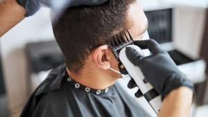 غرفة حلاقة الرجال بصفاقس : على الحلاّقين احترام يوم الراحة الأسبوعية