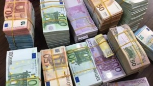 بسبب تمديد آجال السحب.. الوكالة الفرنسية للتنمية ترفع نسبة فائدة قرض مبرم مع تونس