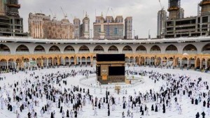 السعودية تجري تعديلات خاصة بتأشيرة العمرة..جامعة وكالات الأسفار توضح