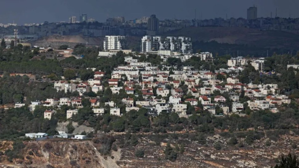 الاحتلال يصادق على بناء نحو 1300 وحدة استيطانية جديدة