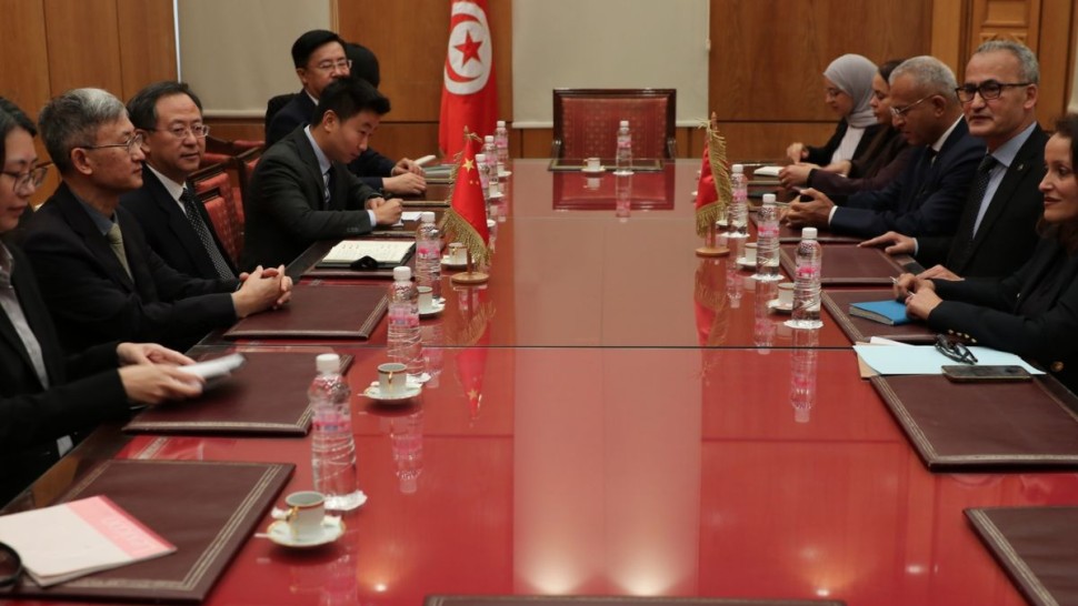 كاتب الدولة لدى وزير الخارجية يبحث تعزيز التعاون مع الوكالة الصينية للتعاون الدولي