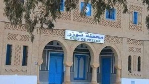 شركة السكك الحديدية: مواصلة تأمين السفرات بمحطة توزر مع عدم امكانية استعمالها من قبل المسافرين