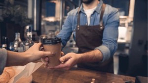 مستشار جبائي : عون الجباية يمكنه الدخول الى المقهى كمواطن و معاينة عدم تسجيل عمليات البيع