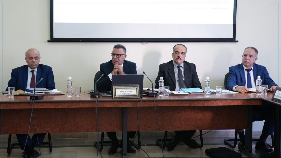 690a56e0e565c690a56e0e565d.jpgب