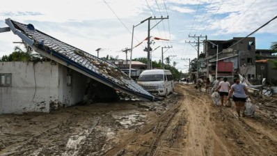 الفلبين تعلن الطوارئ.. 241 قتيلاً ومفقوداً في إعصار كالمايغي