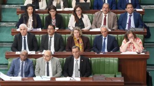 مدير ديوان رئيسة الحكومة: استرجاع نسق تنفيذ عدة مشاريع في الصحة، النقل ،البنية التحتية والتعليم العالي