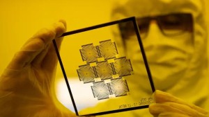 الصين تعلّق حظر تصدير معادن نادرة إلى الولايات المتحدة