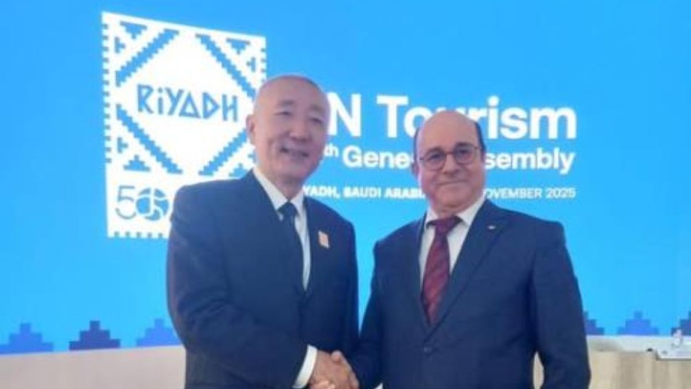 بحث سبل تعزيز التعاون السياحي بين تونس والصين