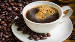 المجمع المهني لتحميص القهوة يحذر من قهوة مجهولة المصدر تباع في السوق الموازية