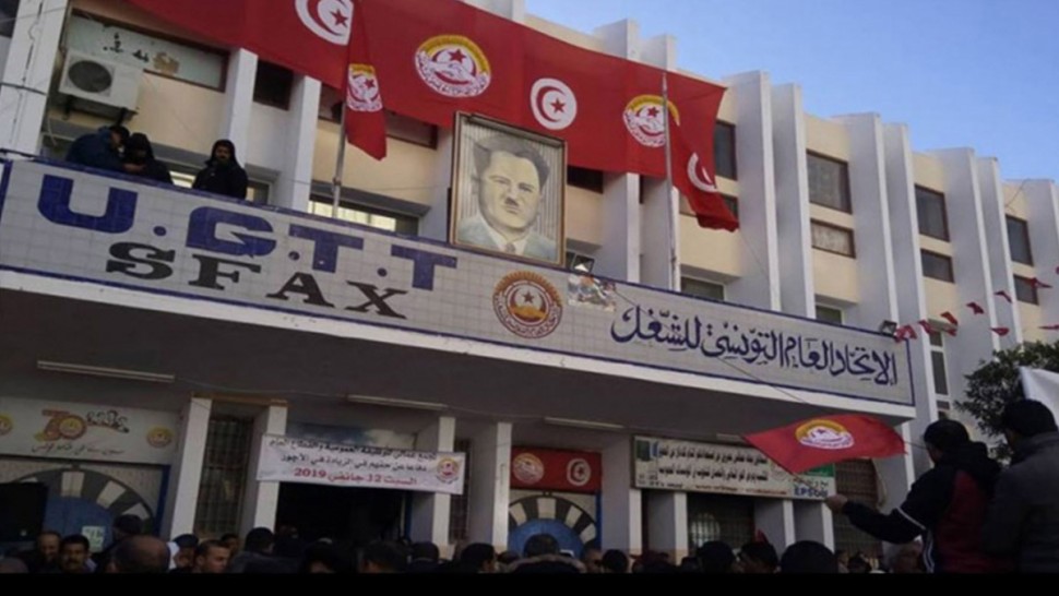 اليوم: أكثر من 60 مؤسّسة بصفاقس في اضراب عن العمل