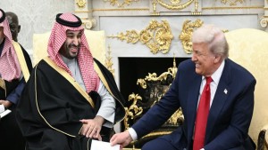 بن سلمان: نرغب أن نكون جزءاً من الاتفاقيات الإبراهيمية ولكن بشرط...