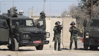 الضفة: جيش الاحتلال يعتقل 100 فلسطيني