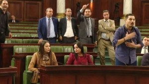 البرلمان بوجه جديد ..استجابة لمطالب شعبية أم حالة عرضية