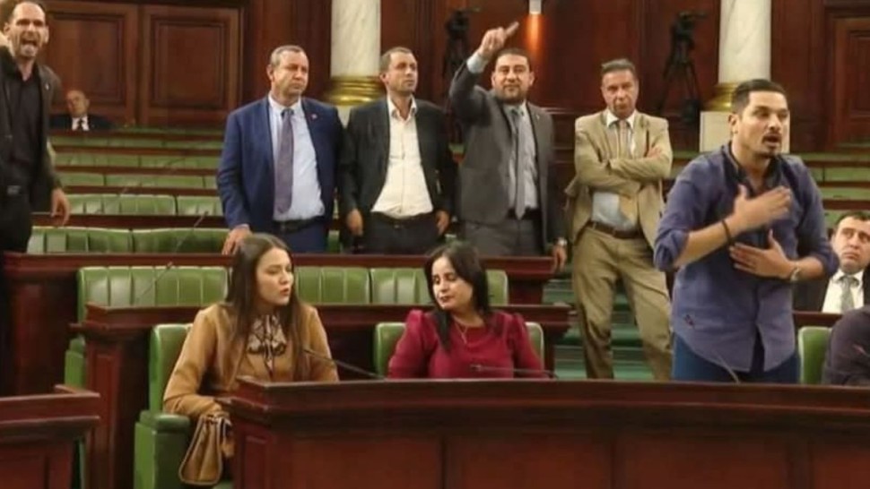 البرلمان بوجه جديد ..استجابة لمطالب شعبية أم حالة عرضية