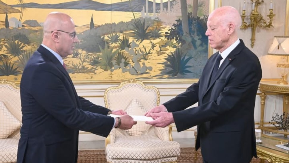 السفير الامريكي