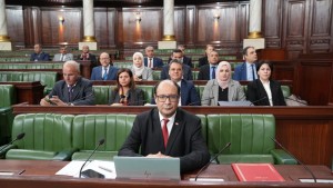 وزير تكنولوجيات الاتصال يوضح بخصوص البنك البريدي