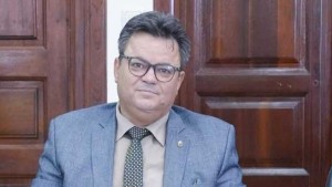 عضو في لجنة المالية بالبرلمان: لهذا السبب أسقطنا الفصل المتعلّق بالمساهمة التضامنية الاجتماعية