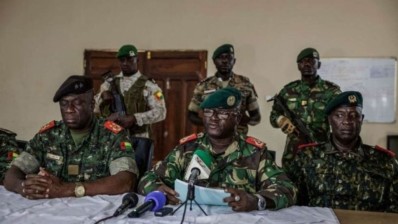 غينيا بيساو: عسكريون يعلنون ''السيطرة الكاملة'' على البلاد ويعلقون العملية الانتخابية