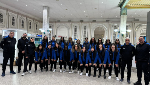 بعثة منتخب الكبريات في كرة اليد تسافر إلى هولندا للمشاركة في بطولة العالم