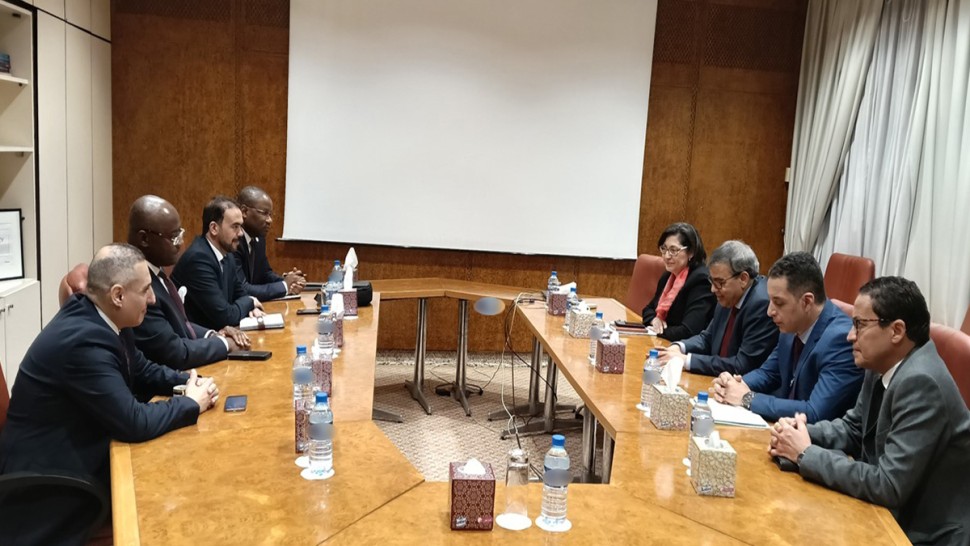 البنك المركزي يعزّز شراكته مع البنك الإفريقي للتصدير والتوريد