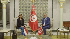 وزير الخارجية يسلم سفيرة هولندا بتونس احتجاجًا ''شديد اللهجة''