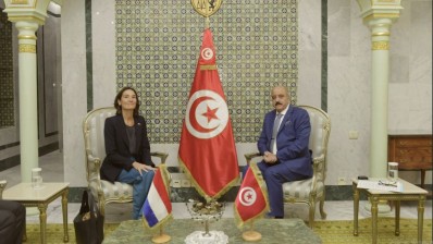 وزير الخارجية يسلم سفيرة هولندا بتونس احتجاجًا ''شديد اللهجة''