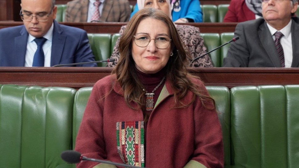 وزيرة المالية: امتياز توريد السيارات..مقترح "جميل وطيب"… ولكن بأي ثمن؟