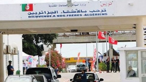 جندوبة: ارتفاع عدد الوافدين الجزائريين على المعابر الحدودية البرية