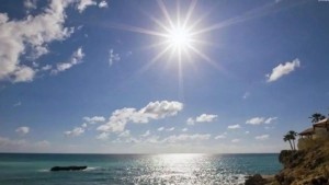 طقس اليوم: سحب عابرة على كامل البلاد والحرارة بين 15 و 22 درجة