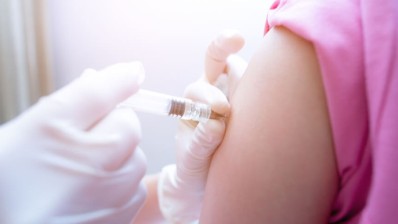 دراسة: أكثر من 80 بالمائة من الأمهات يرفضن تلقيح بناتهن ضد فيروس الورم الحليمي