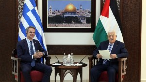 عباس يدعو للضغط على الاحتلال لوقف التوسّع الاستيطاني وإرهاب المستوطنين