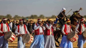 مدير ديوان السياحة: نحو تنظيم مهرجان دولي للسياحة الصحراوية بالإقليم الخامس