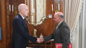 رئيس الجمهورية: ما يحصل في مجال النّقل الجوّي غير مقبول على الإطلاق