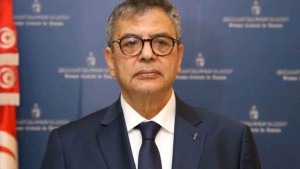 محافظ البنك المركزي: نعمل على مراجعة القانون المنظم لنسب الفائدة المشطّة