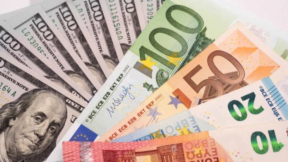 احتياطي العملة الصعبة يغطّي 106 أيام توريد