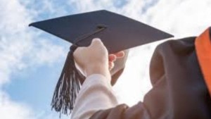 المجرّ تُسند 250 منحة لفائدة الطلبة التونسيين بعنوان السنة الجامعية 2027-2026