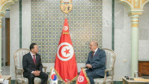 وزير الخارجية يؤكد على تعزيز الشراكة التونسية الكورية في التكنولوجيا والرقمنة والاستثمار