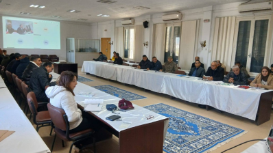 قفصة: جلسة عمل لمتابعة مشروع إنتاج الكهرباء من طاقة الرياح بالقطار