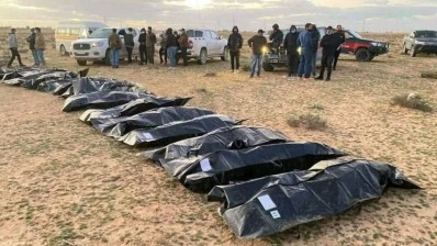 العثور على مقبرة جماعية لمهاجرين أفارقة شمال شرقي ليبيا