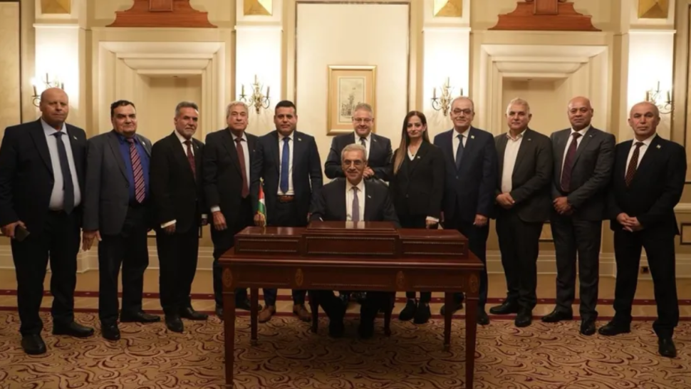 رسمياً.. اللجنة الوطنية لإدارة غزة تبدأ مهامها وتعلن الأولويات