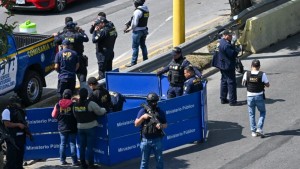 غواتيمالا تعلن الطوارئ بعد قتل عناصر شرطة وسيطرة على سجون