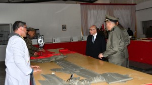 وزير الدفاع يدعو لتطوير أساليب العمل لترفيع المخزون الاستراتيجي من مواد التموين