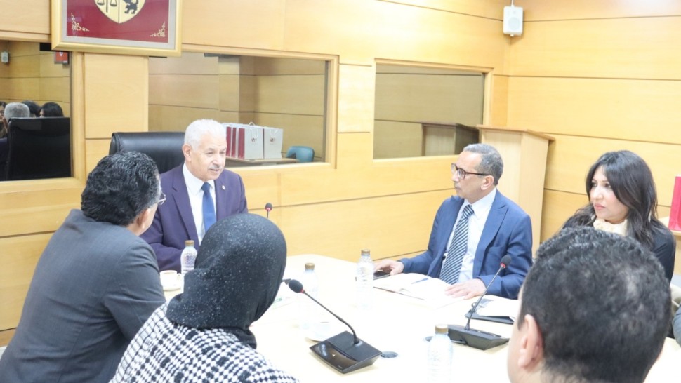 وزير التجارة