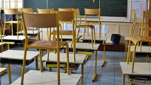 سوسة : تعليق الدروس بمعتمديتي بوفيشة و النفيضة